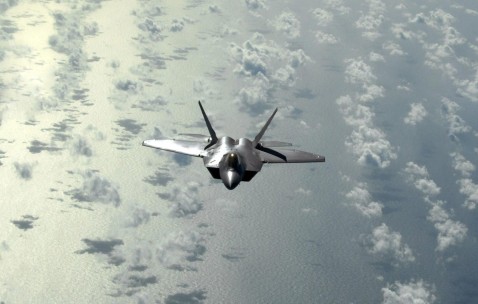 怀孕初期呕吐导致头疼怎么办（孕早期呕吐头痛严重）