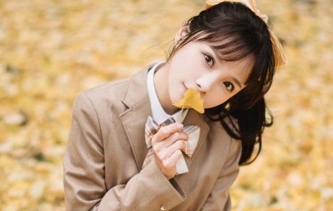 怀孕初期起床后想吐（孕早期早晨起来想吐）