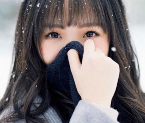 怀孕初期后黄绿色白带正常吗（怀孕初期有黄绿色粘稠分泌物）