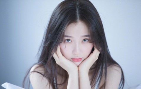 非圆卵泡（非优势卵泡）