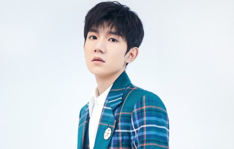 怀孕初期偶尔出点血正常吗（怀孕初期偶尔少量出血）